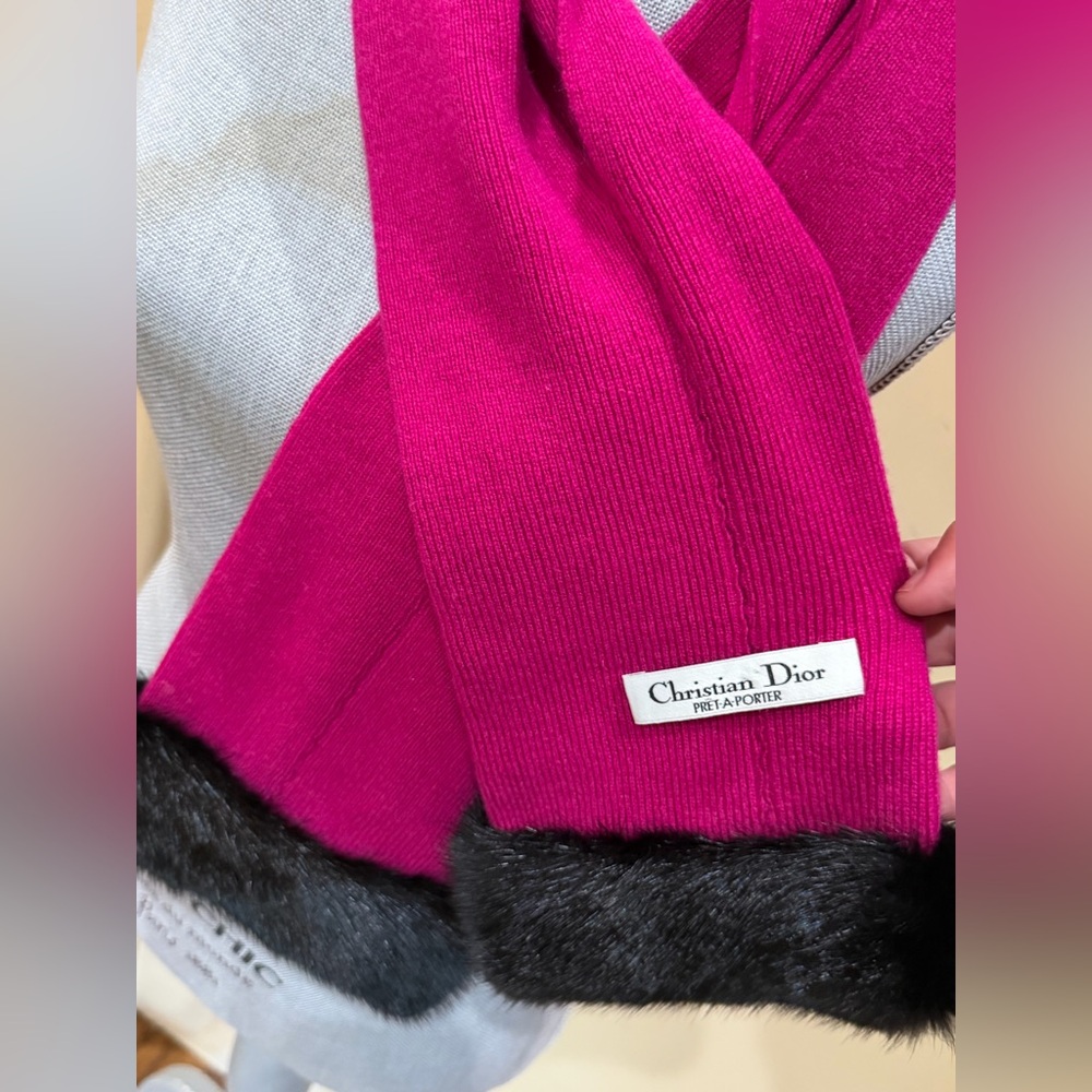 Christian Dior Fuschia Knit Shrug/Stole with Fur Cuffs - Picture 3 of 10